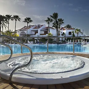 seafront-new-modern-apt.tenerifehoteles.net/