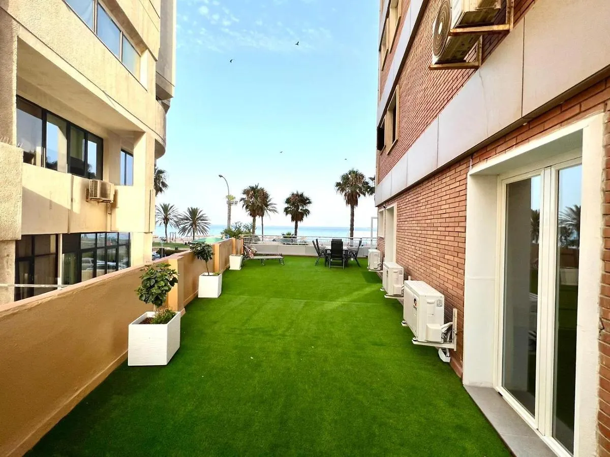 Malagueta Beach I & Private Terrace By Ele Apartments location